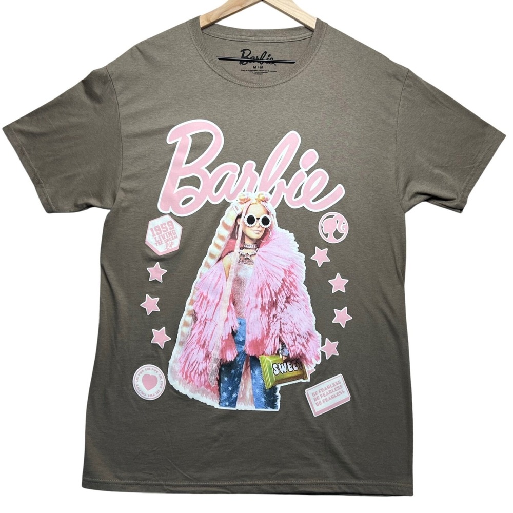 Barbie Graphic T-Shirt Womens Medium Olive Brown Pink Faux Fur Doll Star Print